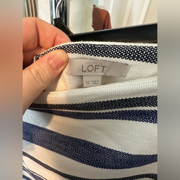 Loft wrap mini skirt - Picture 2 of 3